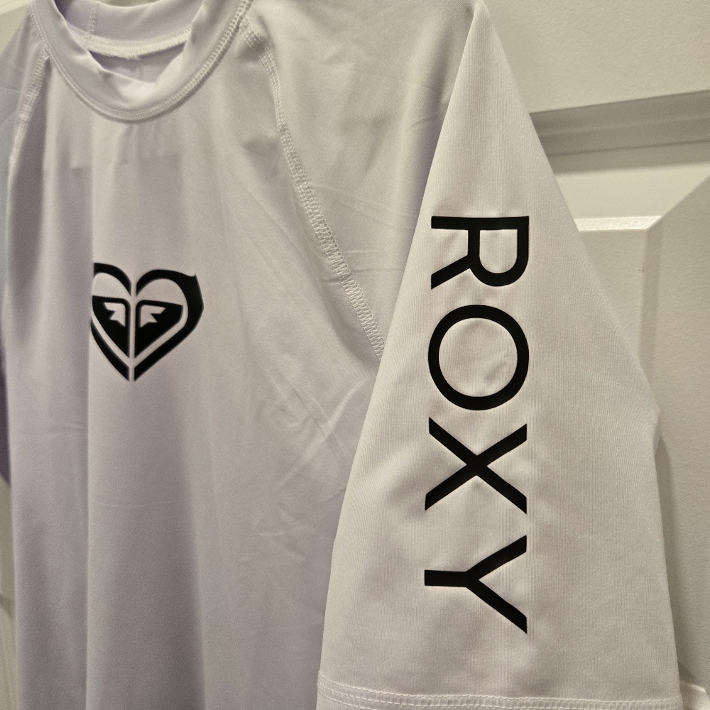 Roxy Rash Gaurd - Picture 2 of 5